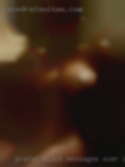 Prefer black messages over chat.